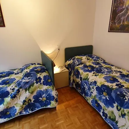 Kasa Kiara Apartman *