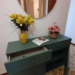 Kasa Kiara *