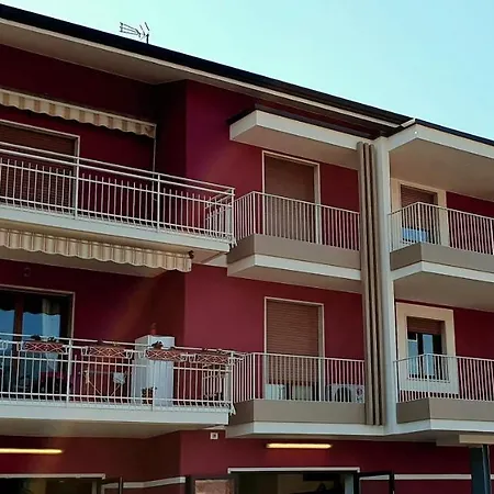 Kasa Kiara Daire Brenzone sul Garda